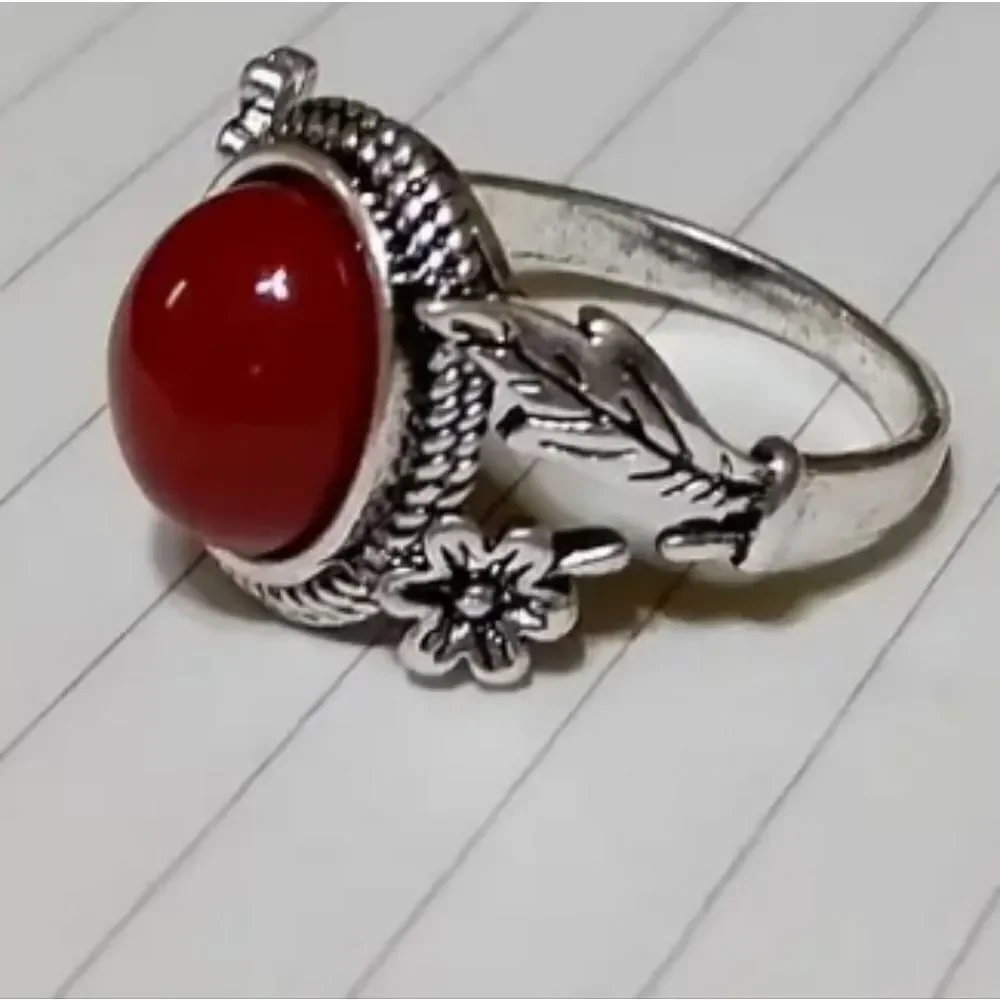 Vintage Silver Ring with Red Stone sz 7